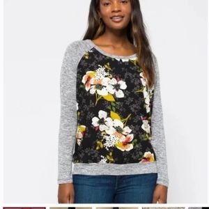 Kut from the Kloth Benter Mixed Material Top Large Petite